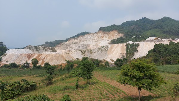 Mỏ đá thung mây cùng những tồn tại dai dẳng